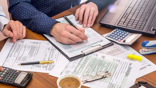 8 Common IRS and Tax Myths People Need to Stop Believing ...